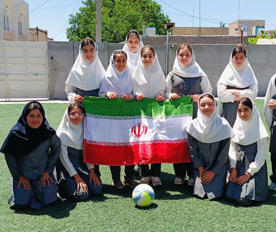 تیم والیبال دبستان